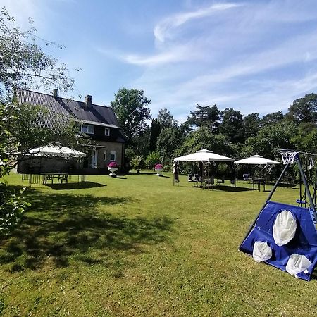 Hotel Sea And Sun Jurkalne Zewnętrze zdjęcie